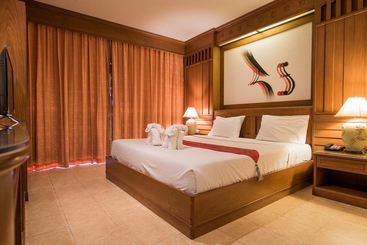 Cello Hotel Patong Экстерьер фото